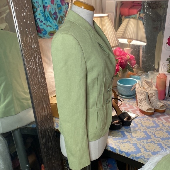 🌷PROPORTION Petite Conrad C🌷 Green Ruffle Skirt  & Jacket Suit 2 Piece Set - Picture 6 of 12